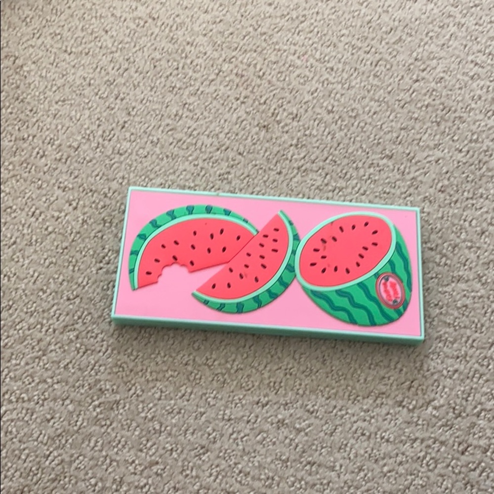 I heart revolution watermelon palette